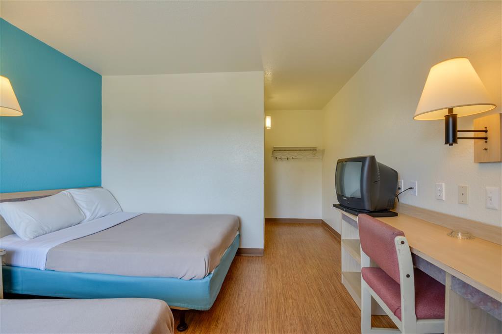 Rodeway Inn Tillmans Corner Rom bilde